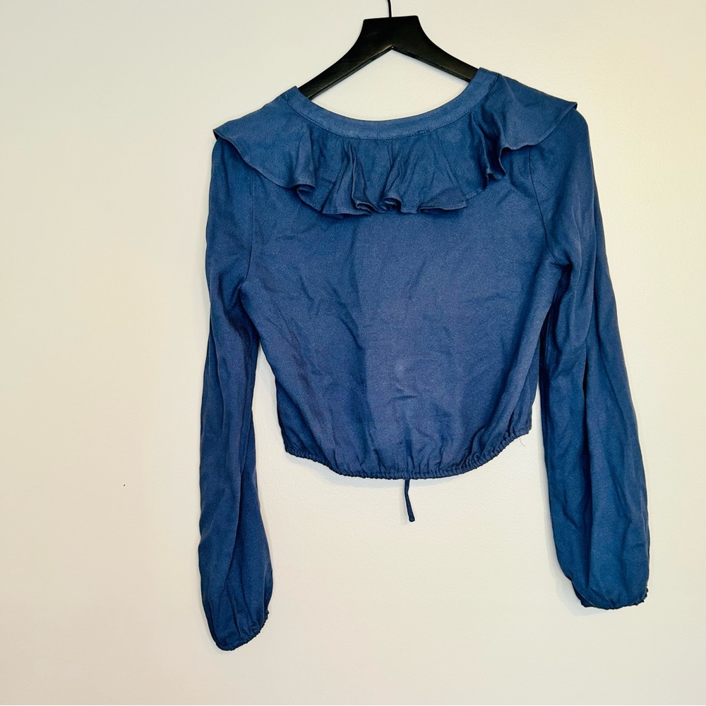 American Rag Blue Ruffle Long Sleeve Crop Top - Picture 5 of 5